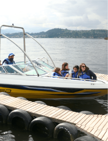 cabañas-del-lago-paseo-en-bote-min